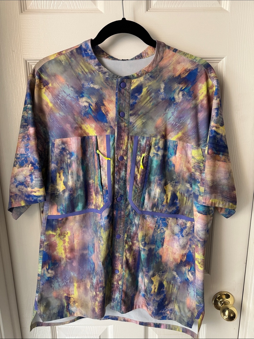 Lululemon - Abstract Multicolor Short-Sleeve Shirt and Short